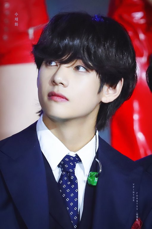 “가요대축제로 전체 실검 1위” 방탄소년단 뷔, 대중 스포트라이트 한몸에…남심까지 저격! - 세계일보