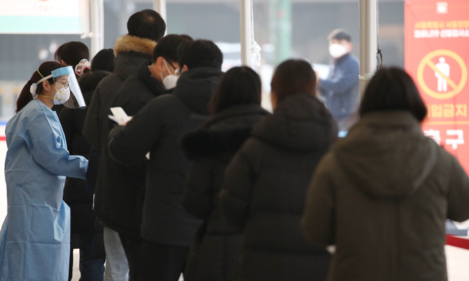 23일 오후 9시까지 911명 확진