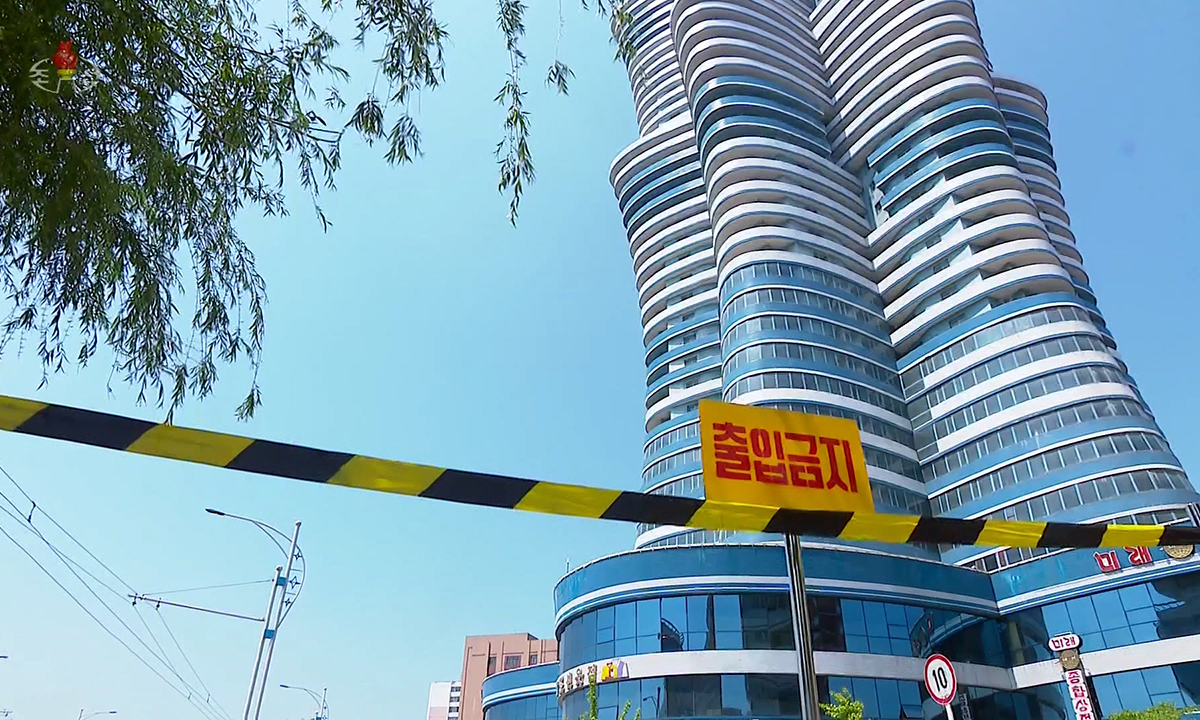 김정은이 자랑하던 ‘53층 아파트’ 10년 만에 붕괴 위기, 왜?