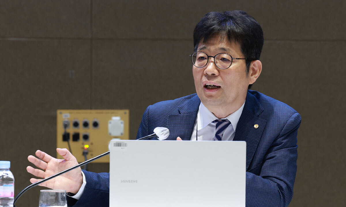 한은 부총재 
