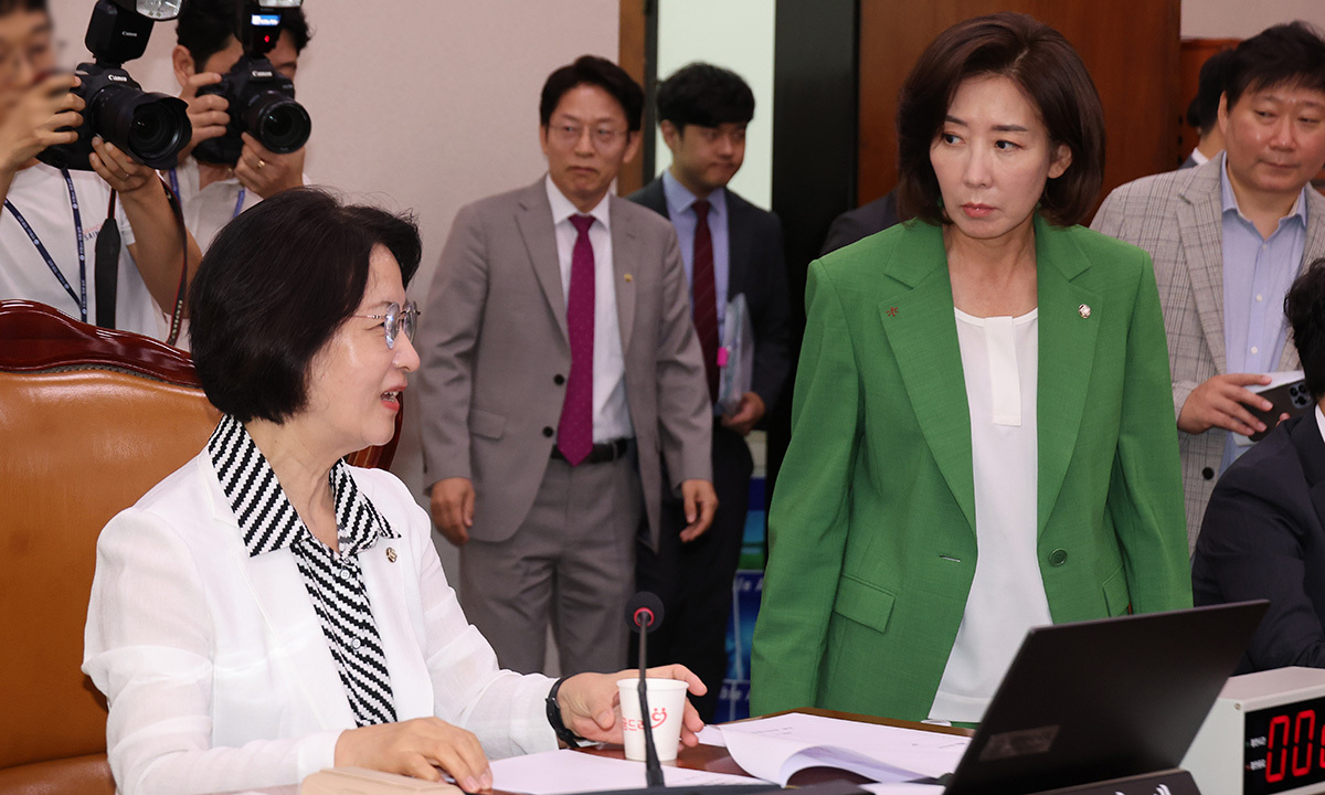 [사설] 볼썽사나운 법사위 6선 秋의 협량과 5선 羅의 오만