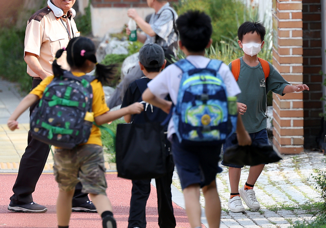 “짜장면 먹으러 가자” “알바할래?”…전국에서 잇단 유괴 시도에 불안한 학부모들