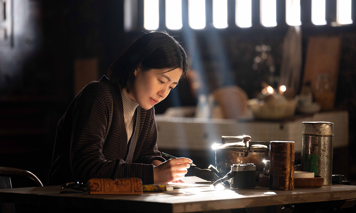 “경이로운 첫인상”…심은경·미야케 쇼, BIFF 인연이 꽃피운 ‘여행과 나날’