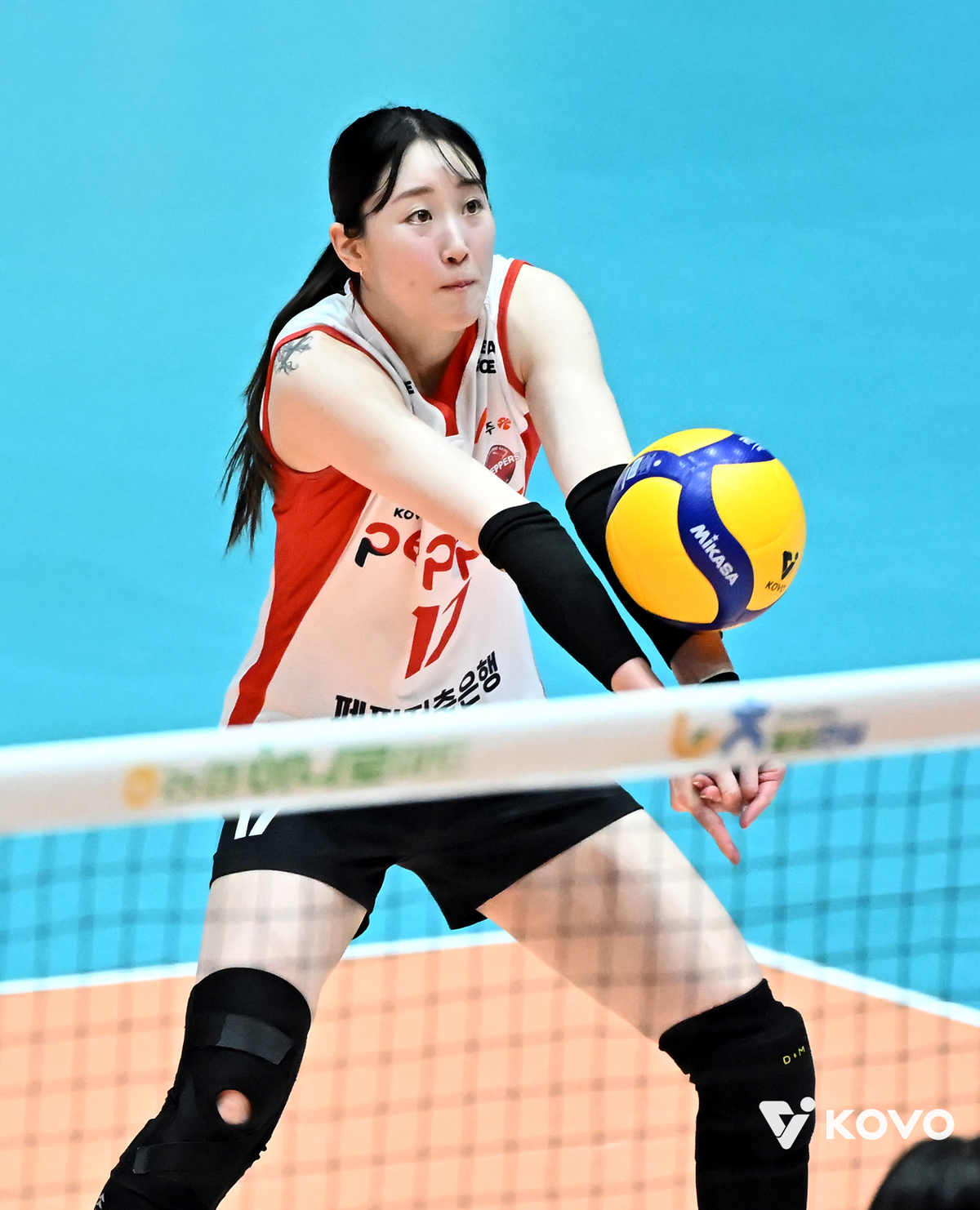 ‘아, 페퍼의 KOVO컵 첫 승은 언제쯤...?’ 2경기 연속 용두사미 경기력에 운 페퍼저축은행, KOVO컵 통산 11전 11패...흥국생명 요시하라 감독 부임 첫 승 신고