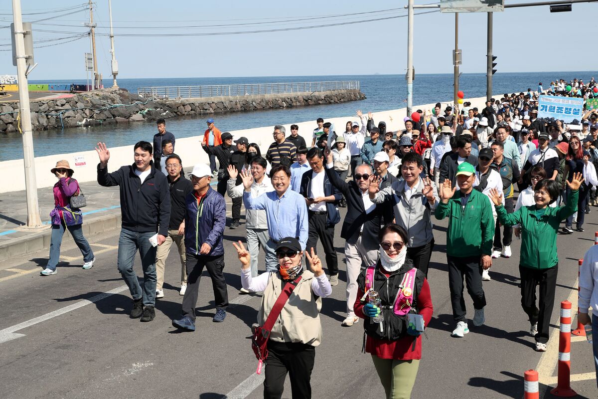 제주 호우 특보…차 없는 거리 자전거·걷기행사 취소
