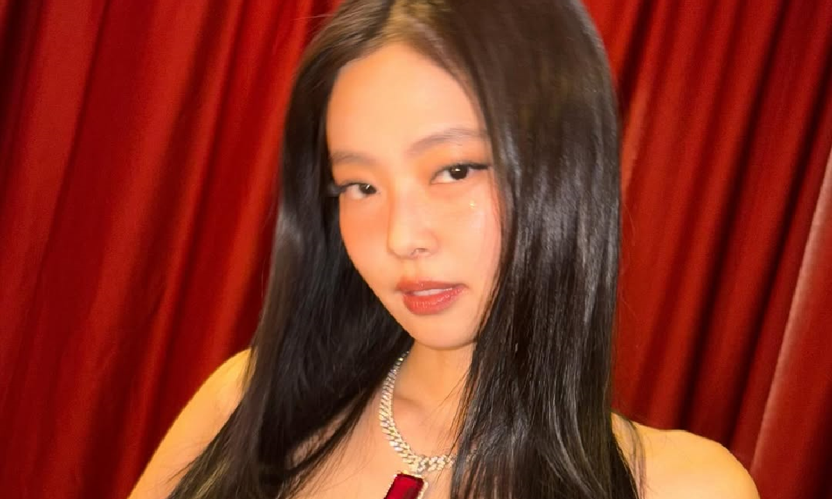 제니가 그려낸 韓의 멋…‘한글날 기념 폰트’ 출시