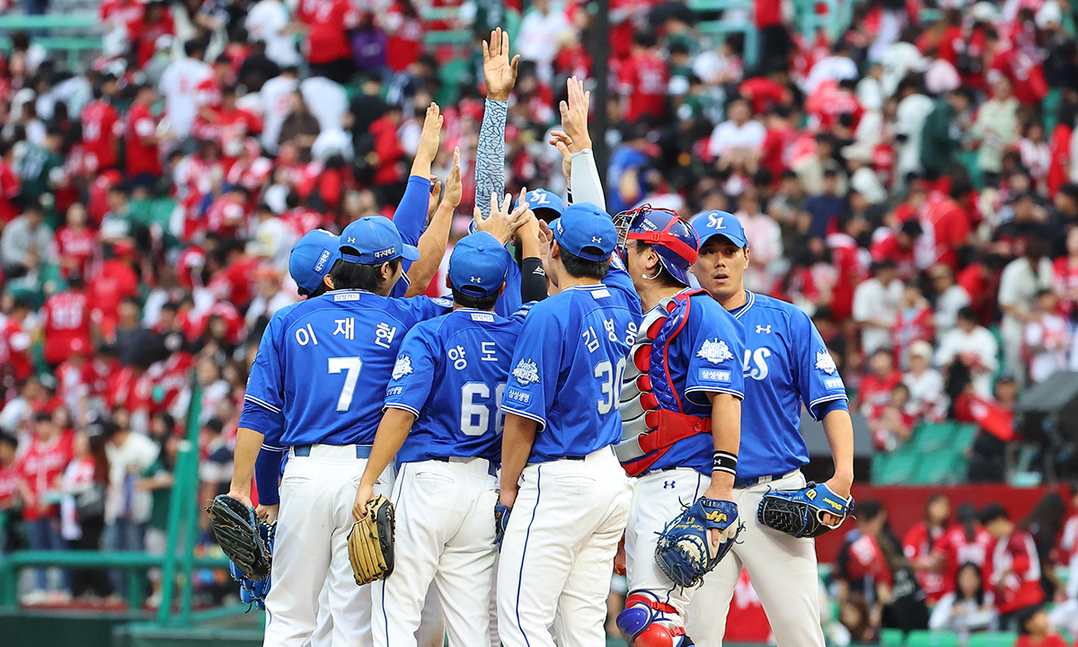 SSG 방패 뚫은 삼성의 창… ‘가을의 전설’ 스타트