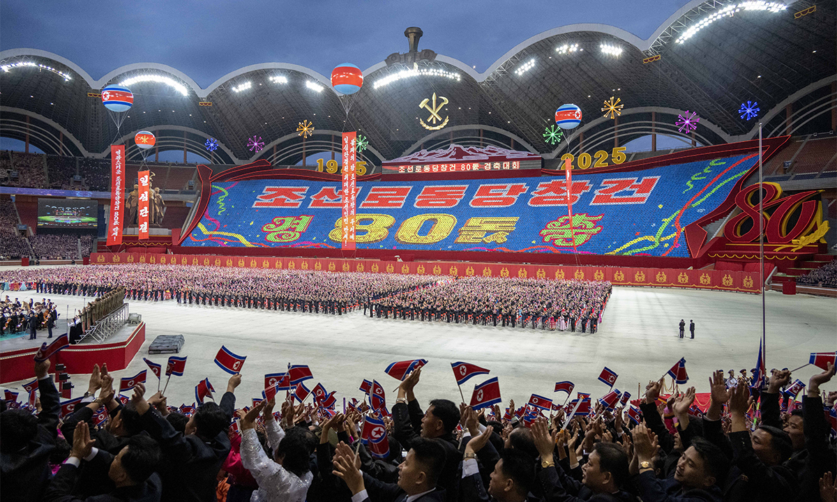 [속보] 북한, 평양서 심야 열병식…중·러와 반미 연대 내세우며 무력시위
