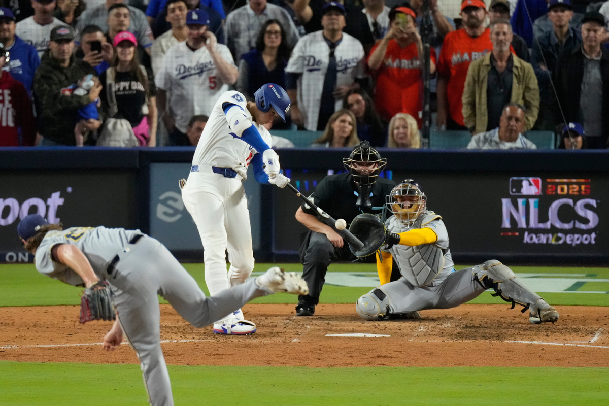 야구의 신이 재림했나? 타자로 3홈런 작렬에 투수로 6이닝 10K 무실점까지…‘만화야구’를 뛰어넘는 오타니의 활약, 다저스 4전 4승으로 월드시리즈 진출