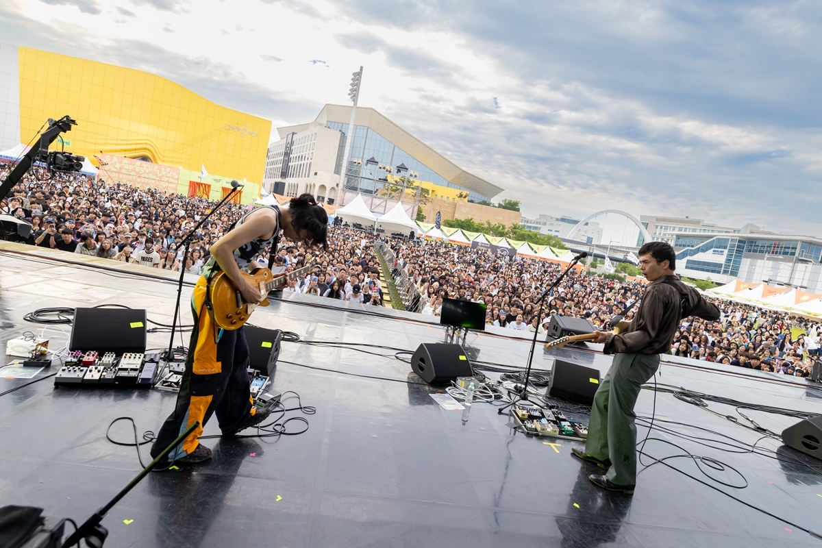 “‘뮤캉스’ 즐겨볼까”…파라다이스시티, ‘2025 컬러 인 뮤직 페스티벌’