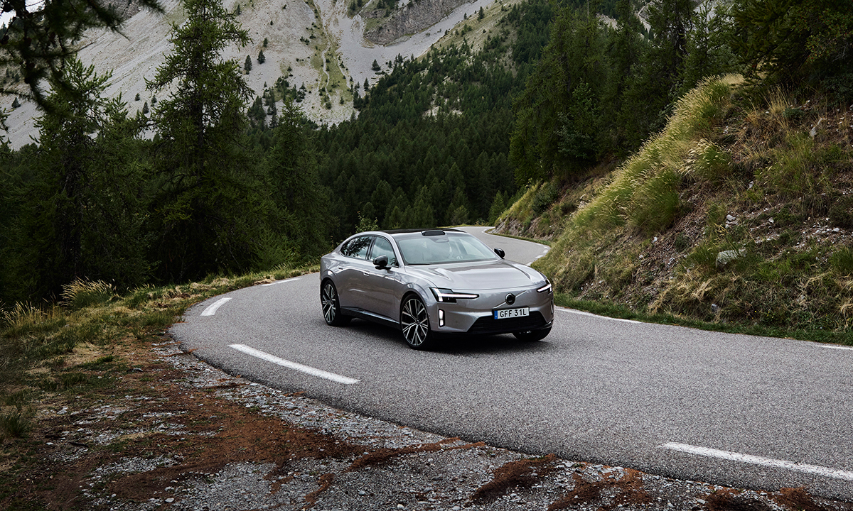 급경사·고속주행도 여유롭게… 한층 진화한 ‘침묵의 힘’ [모빌리티]