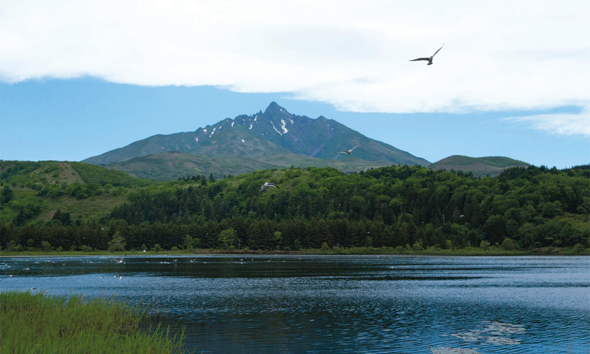 『일본백명산』 후카다 규야 “산에는 사람의 마음을 두드려오는 산격(山格)이라는 게 있다” [김용출의 한권의책]