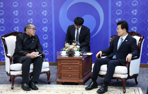 정동영 ‘한미훈련 조정’ 발언에 통일부 “중단 논의 없다…긴밀 소통 중”