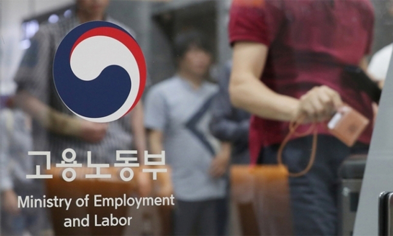 “초과근무 줄이고도 영업이익 뛰었어요”