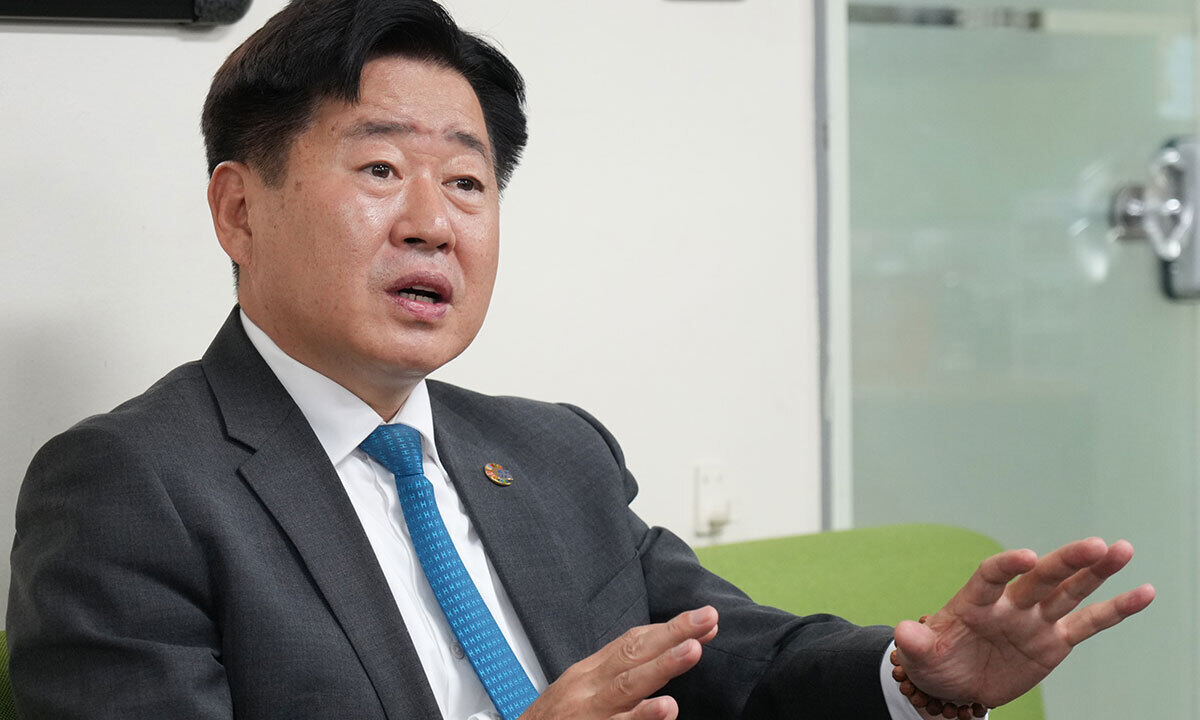 민주당 단체장 중 유독 ‘내란 부화수행죄’ 고발당한 오영훈 제주지사 “속상하다”