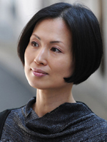 [조경란의얇은소설] 애쓰는 사람들