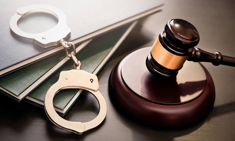 아프다고 거부했는데…30대 여친에 몹쓸짓한 男 ‘법정구속’