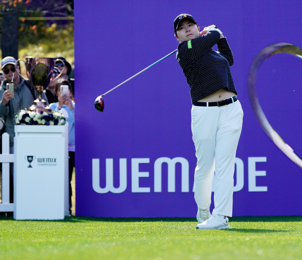 상금왕 홍정민, 올해 16억 벌었다.
..이벤트 대회도 우승 3억원 차지