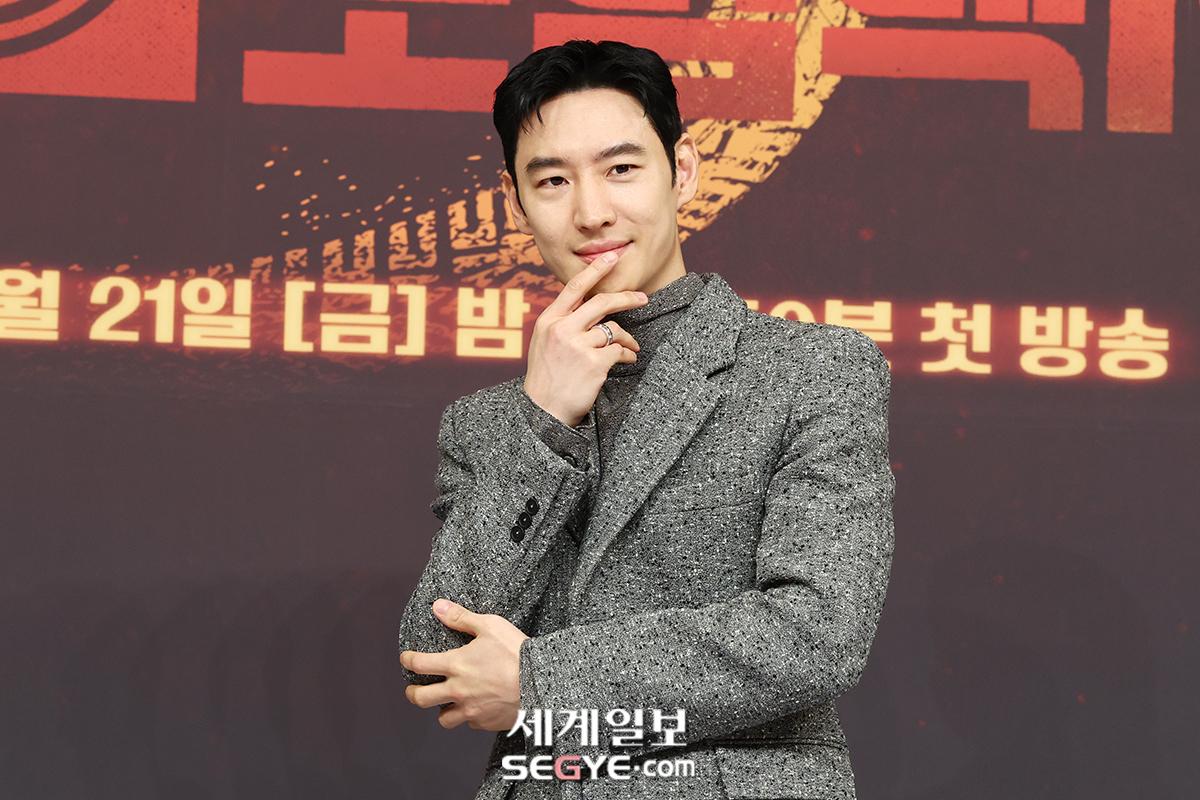 [포토] 이제훈 '모범택시 시그니처 포즈'