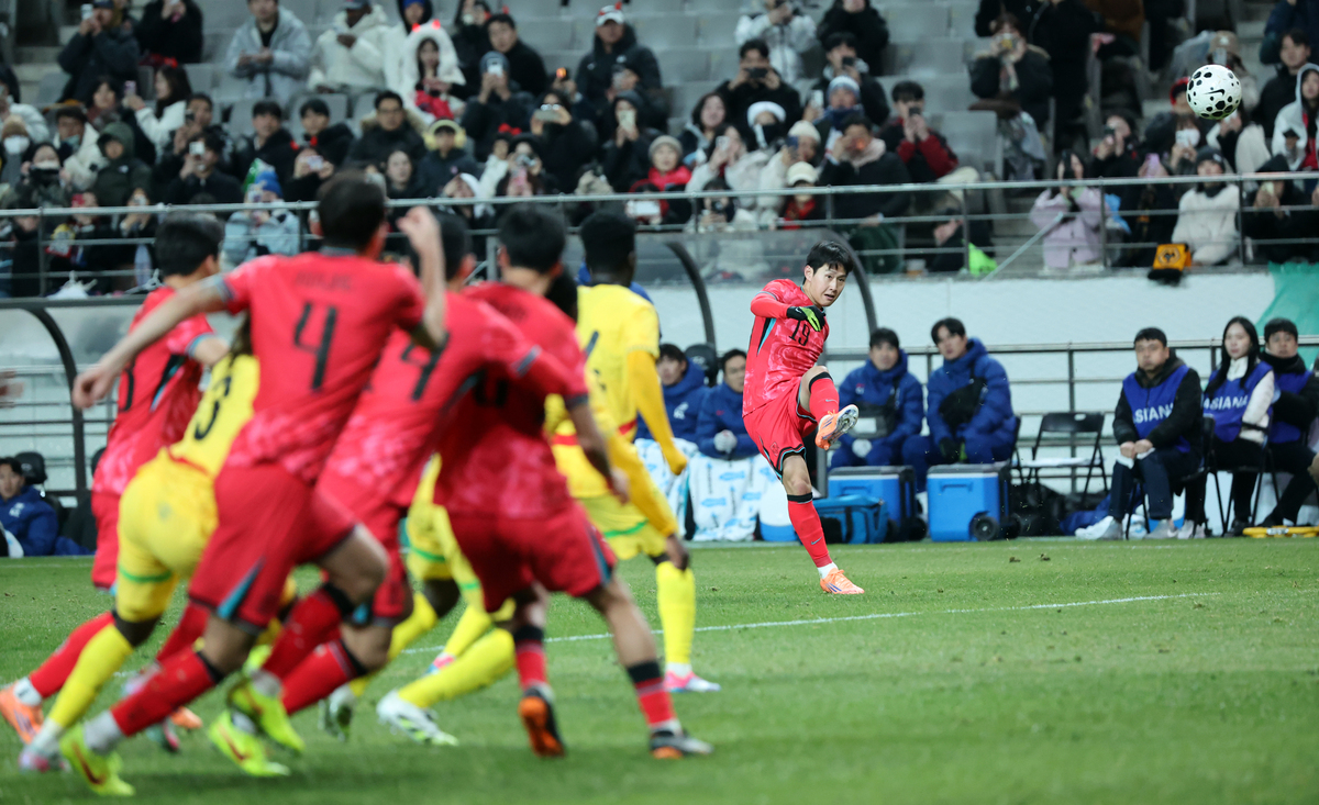 또 다시 고구마 같은 답답한 경기력이었지만, 어쨋든 이겼다…이강인의 ‘황금 왼발’+이태석 헤더로 ‘홍명보호’ 1-0 신승, 포트2 굳혔다[상암 현장, 가나전 리뷰]