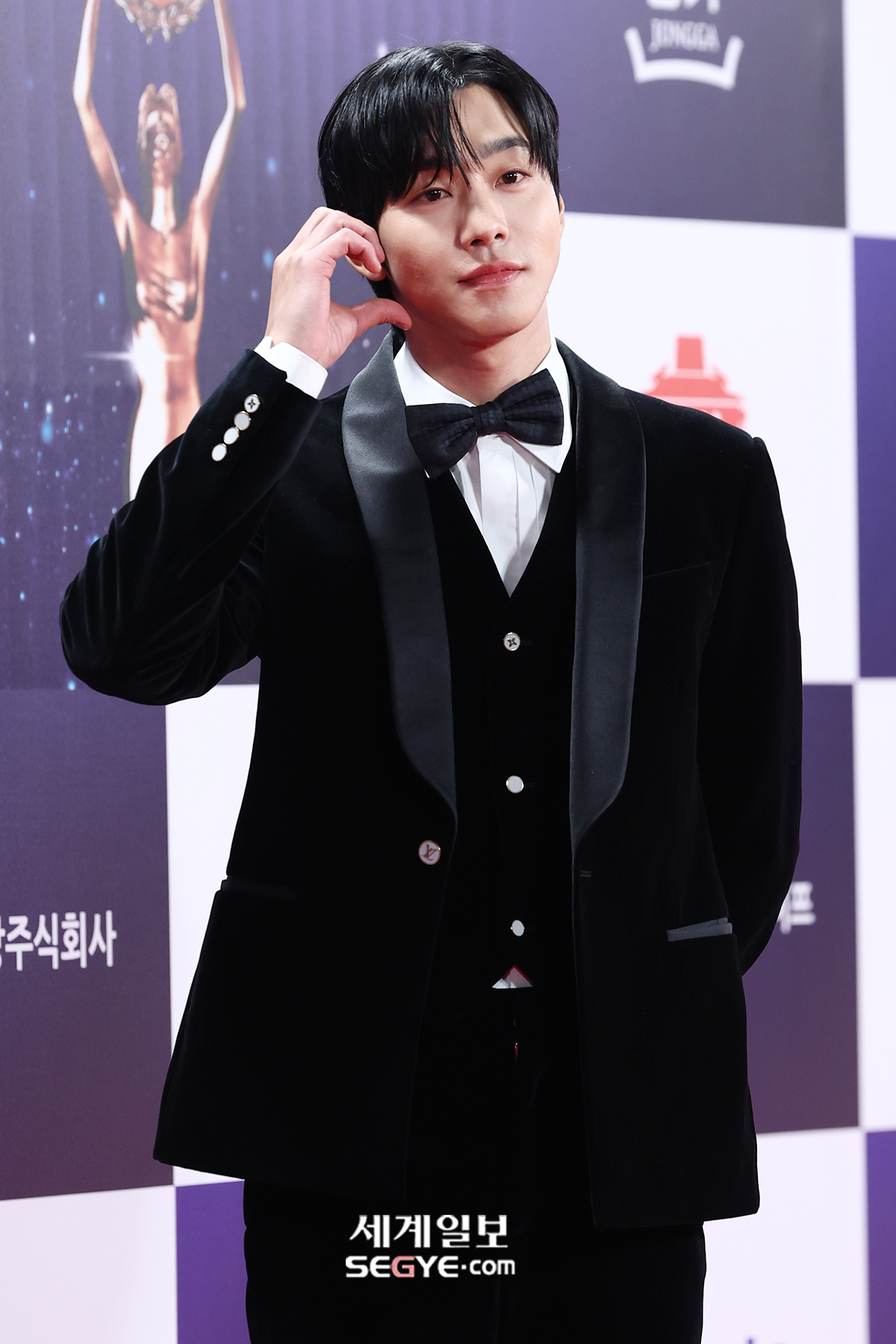 [포토] 안효섭 '오늘도 멋짐'