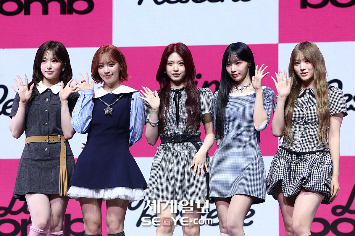 [포토] 리센느 '상큼한 손인사'