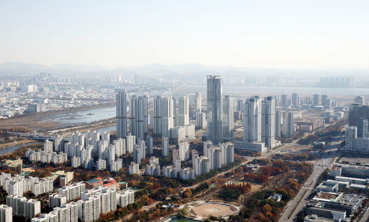 송도아메리칸타운 공사비 놓고 시행사·시공사 간 '잡음'