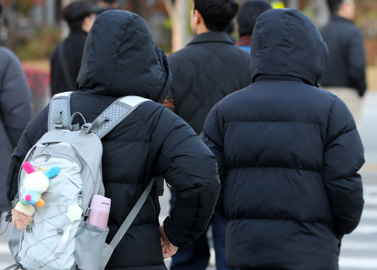 “어제보다 더 추워요”…바람도 강하게 불어 체감온도‘뚝’ [오늘 날씨]