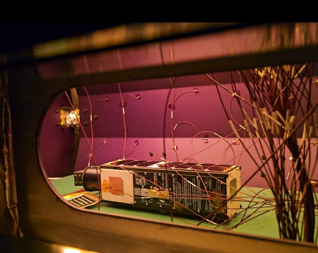 누리호에 오른 인하대 큐브위성 '인하로샛'…우주 궤도 진입