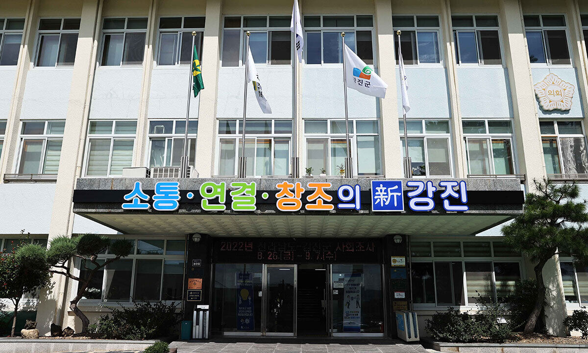 ‘수해복구 사망사고’ 강진군, 거짓 해명 들통나… 유족에 또 상처