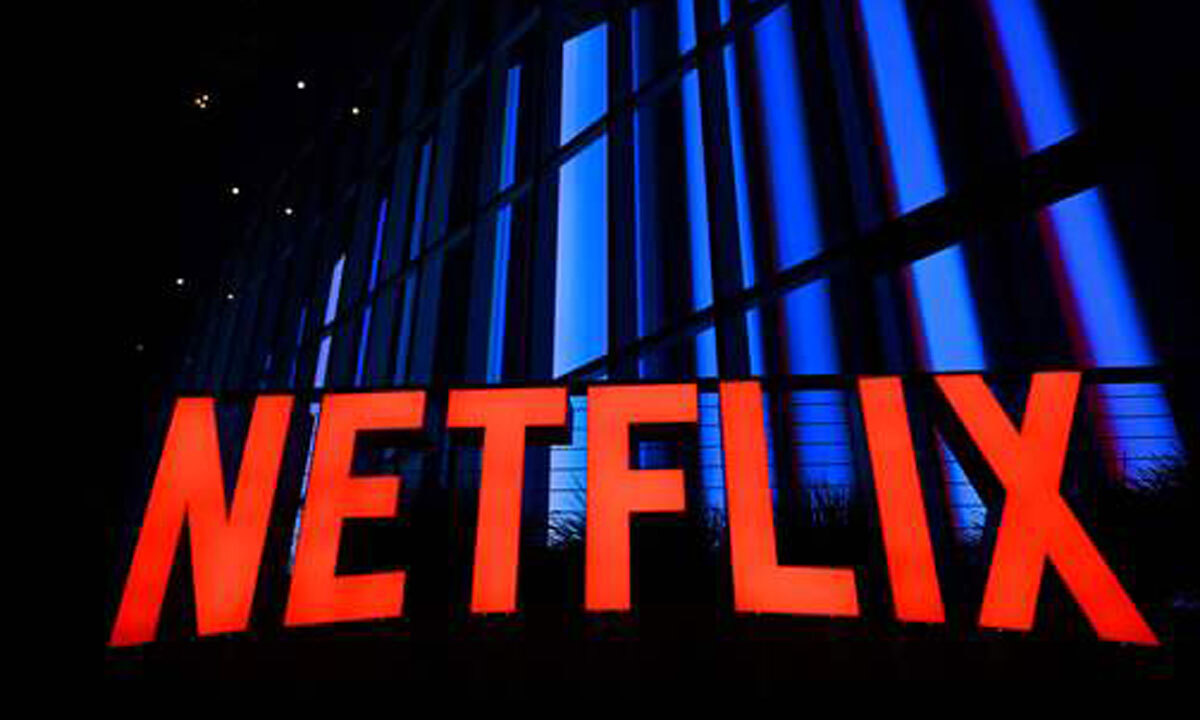 “넷플릭스 韓 진출 10년… 빛과 그림자 직시해야”