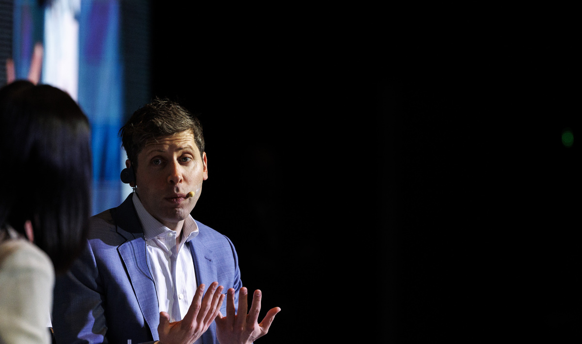 쫓기는 신세가 된 챗GPT… AI 시장 ‘지각 변동’ 온다