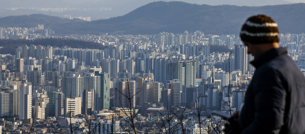 월급 고스란히 모으면…서울서 내 집 마련 9.7년, 전세도 5년 이상