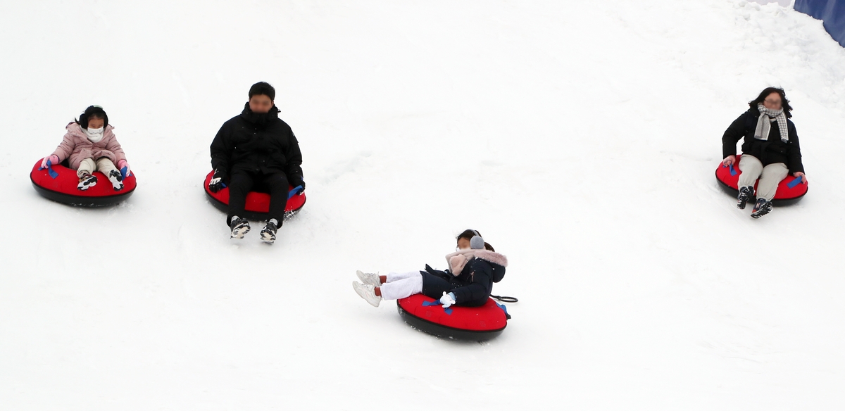 눈썰매장·전시회… 충북 청주시, 겨울에도 꿀잼 선사
