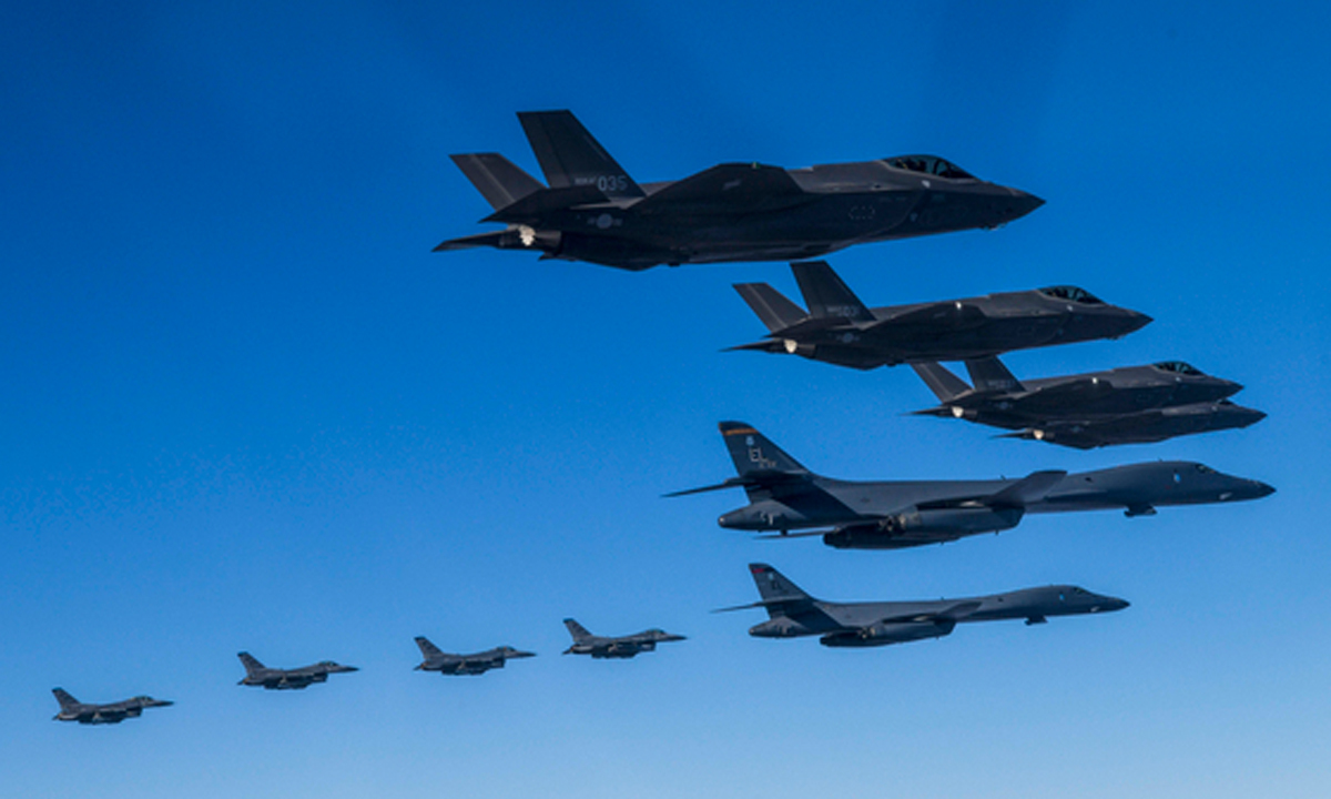 中·러 군용기 9대, KADIZ 진입 후 이탈