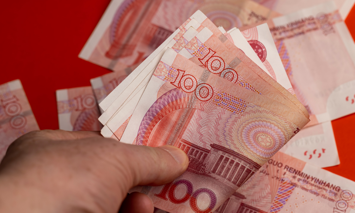 중국 MZ, 부유하게 자랐지만 민주적 가치 지지 낮아 [차이나우]