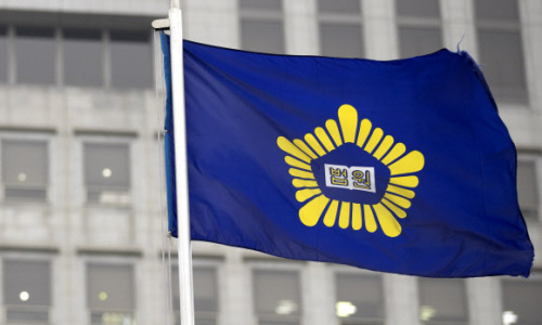 덧셈·뺄셈 못한 초1 제자에게 딱밤 때리고 ‘앉았다 일어나기’ 시킨 교사