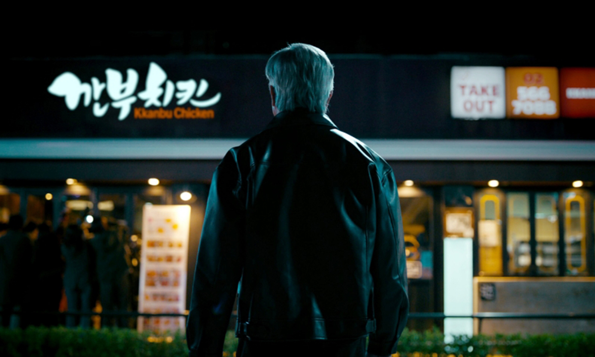 젠슨 황 ‘쏘맥 회동’ 패러디… 테라 광고 3주새 1000만뷰