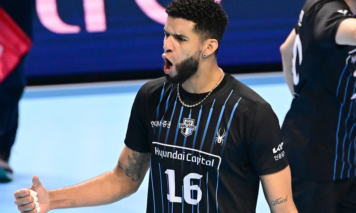 레오, 男배구 첫 ‘7000 득점’ 돌파