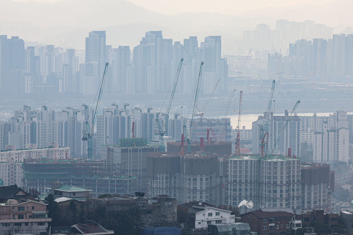 내년 서울 집들이 반 토막… 무주택자에겐 한숨부터