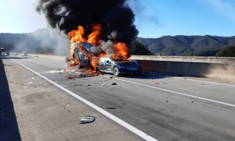 무안 몽탄2터널 인근서 차량 7대 연쇄 추돌… 5명 경상