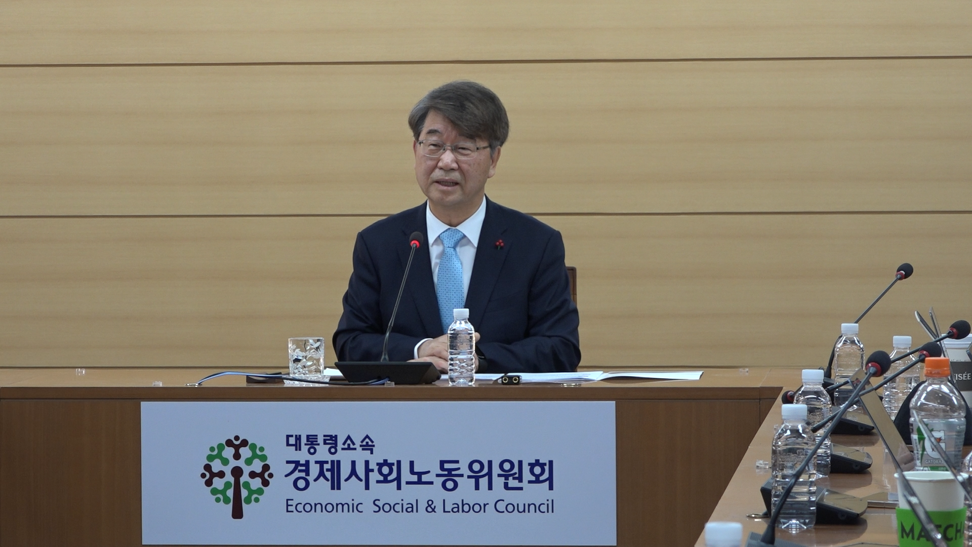 김지형 경사노위 위원장 “민주노총 참여, 사회적 대화 재개 전제 아냐”