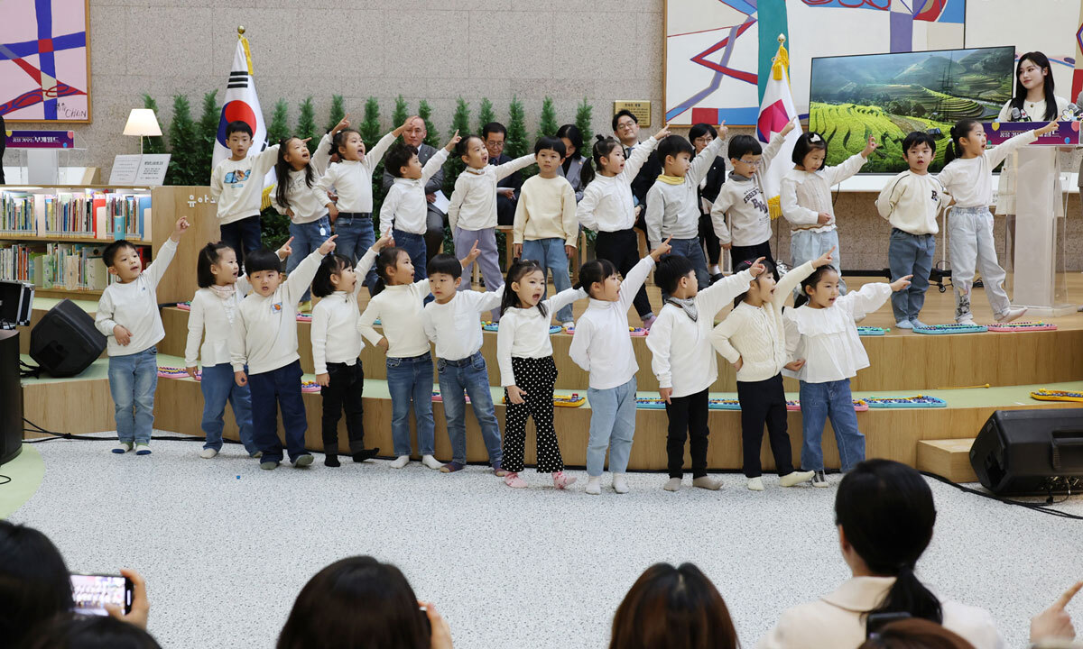 200만명 학원대신 ‘들락날락’…부산 놀이형 학습공간 통했다