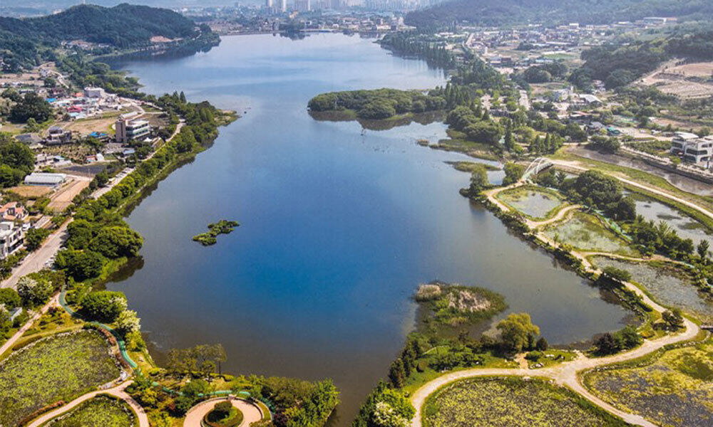 신정호에서 맹꽁이 생태공원까지… 충남 아산시, 수변 관리 도시로 주목