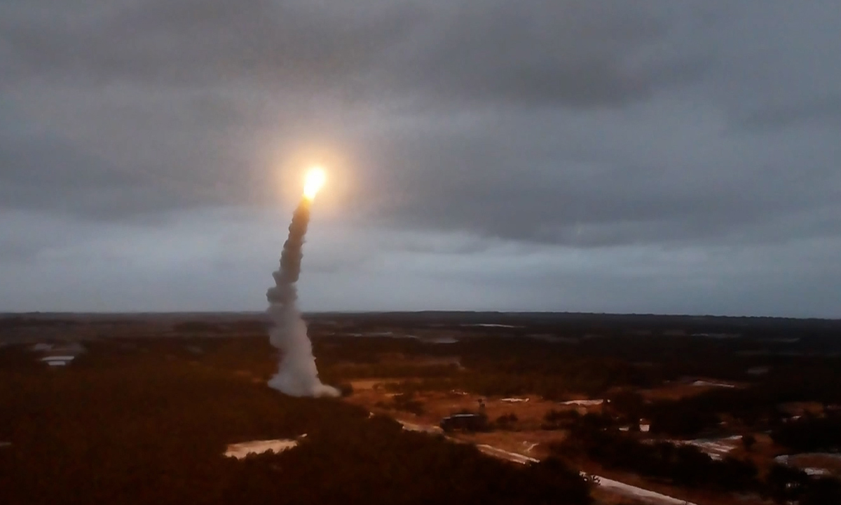 "남북, 통일지향 평화적 두 국가" 주장에 국민 55% 공감한다고 답변