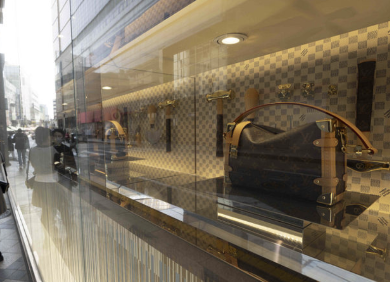 루이비통 가방 리폼하면 불법?…대법원 판단 앞둬