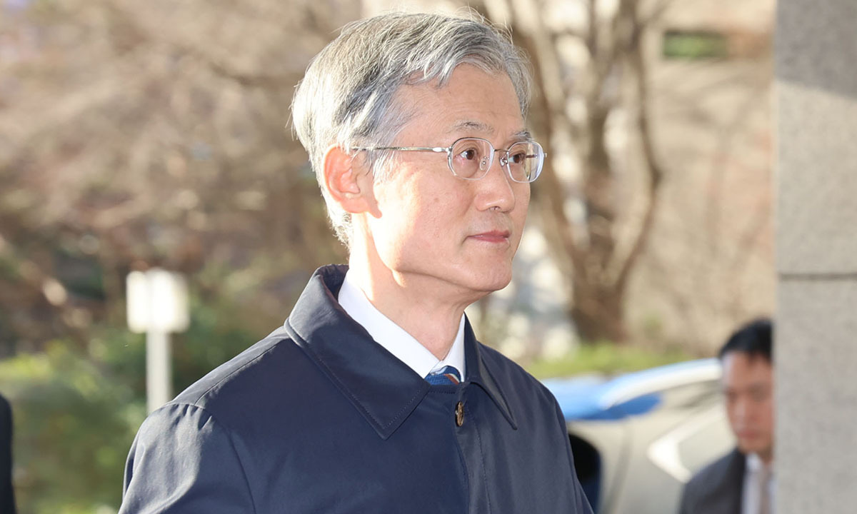 조희대 “법원 향한 우려 무겁게 받아들인다…법과 원칙에 따른 헌법적 사명 완수”