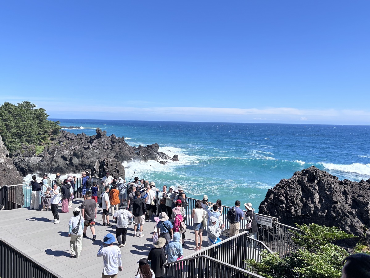 제주 관광객 4년 연속 1300만명대 유지…외국인 17% 증가