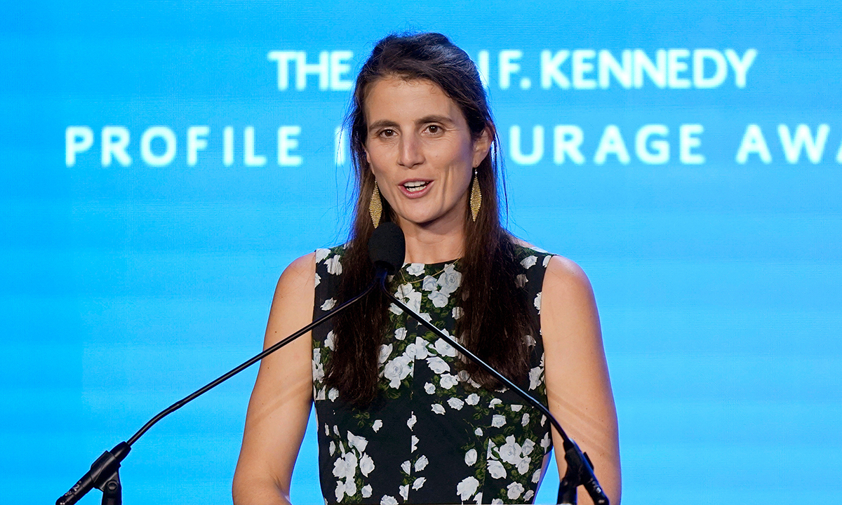 케네디家 또 비극… JFK 외손녀 요절