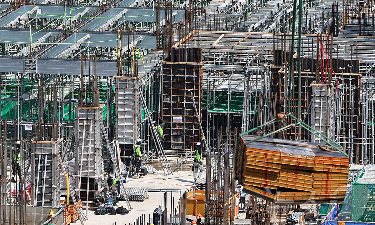 건설업 대출 연체율 사상 최고… 은행 2025년 3분기 1.02% 집계